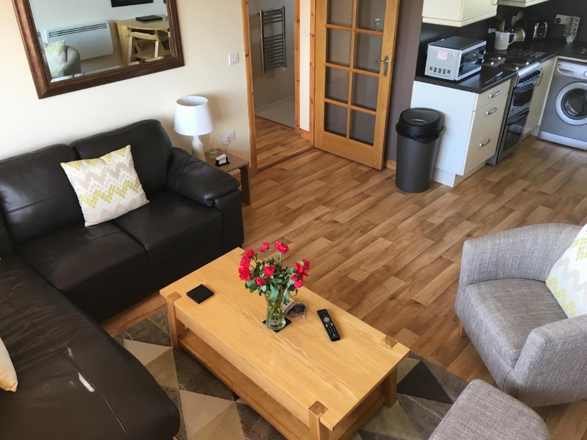 סטרומנס Eastbrae Cottages & Lodges מראה חיצוני תמונה