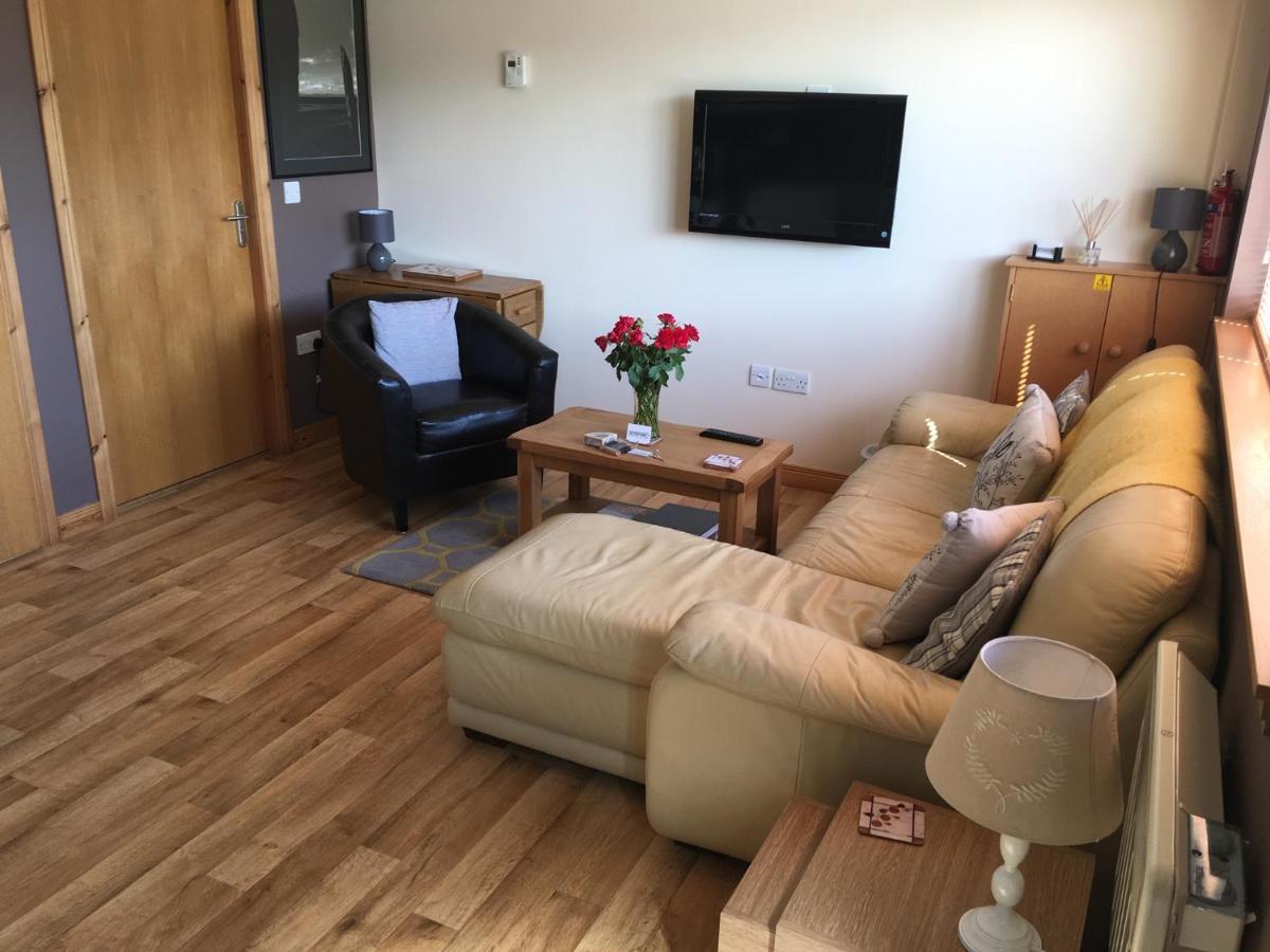 סטרומנס Eastbrae Cottages & Lodges מראה חיצוני תמונה