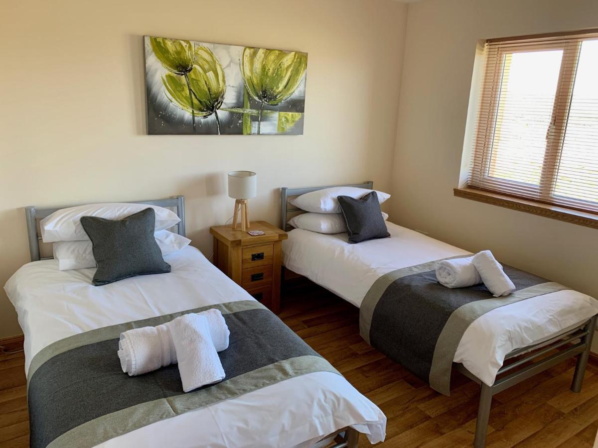 סטרומנס Eastbrae Cottages & Lodges מראה חיצוני תמונה